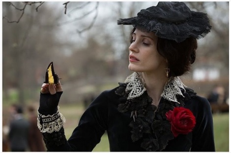 "The motif of the butterfly versus the moth, as personified by Edith and Lucille (@chastainiac), was another of Guillermo del Toro's great thematic and visual ideas for #CrimsonPeak", via https://www.instagram.com/p/81ZfOcoI0z/?hl=en